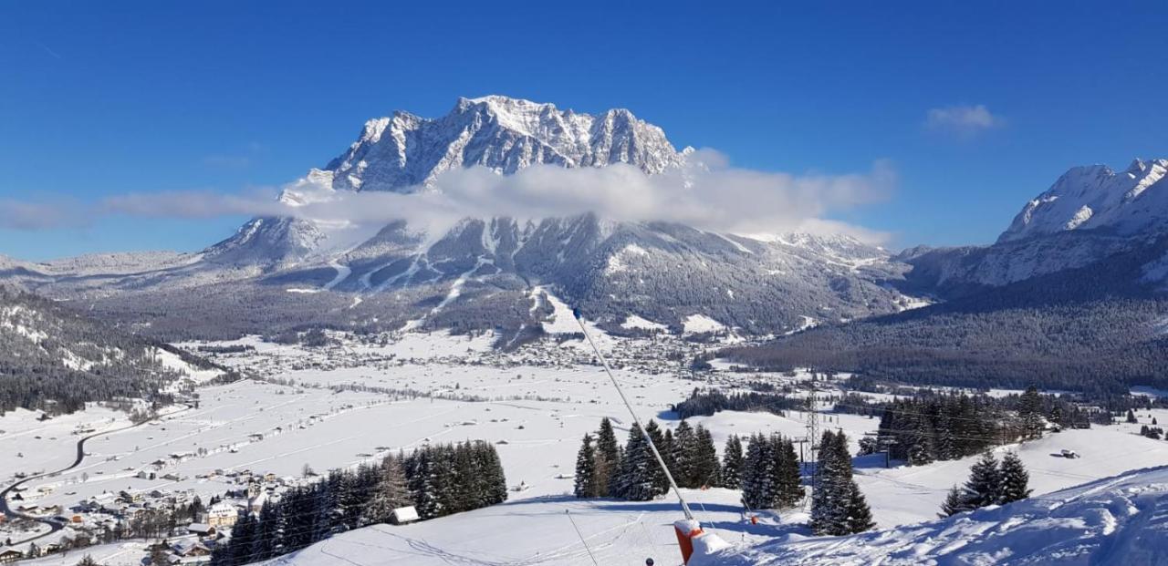 Chalet Panorama Tirol Hofen ภายนอก รูปภาพ